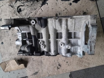 BLOK SILNIKA FORD ZTDA 1.6 TDCI 9685737310