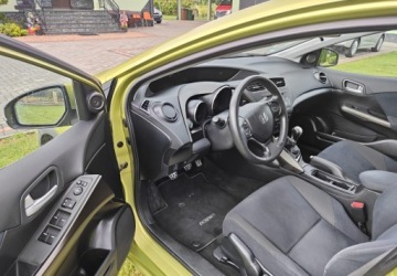 Honda Civic IX Hatchback 5d 1.8 i-VTEC 142KM 2013 Honda Civic Honda Civic IX 2013r 1.8 benzyna 142 KM 1.8 Benzyna 142KM, zdjęcie 18