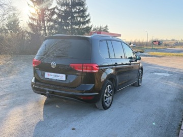 Volkswagen Touran III 1.6 TDI 115KM 2018 Volkswagen Touran RATY 1.6 TDI 7 osobowy Klimatronic Navi Zarej w PL Gwara, zdjęcie 19