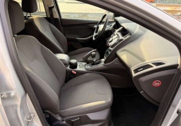 Ford Focus III Kombi 1.6 EcoBoost 150KM 2011 Ford Focus TITANIUM 1.6EB 150ps 6Biegow Tylko115TysPrzebiegu SamParkuje UN, zdjęcie 19