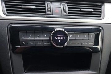 Skoda Rapid II Spaceback 1.2 TSI 90KM 2015 Skoda Rapid 1.2 TSI, Salon Polska, 1. Właściciel, zdjęcie 12