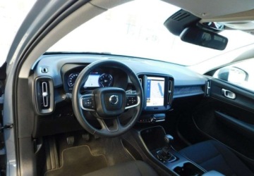 Volvo XC40 2022 Volvo XC 40 z Gwarancja Bezwypadkowy Kamera Podgrzewane Fotele 1.5 Benzyna, zdjęcie 13