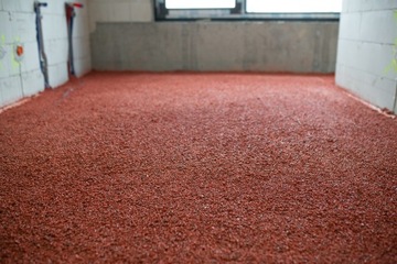 Пол из жидкого пенополистирола Thermolit. EPS100 гранулы. Стиробетон