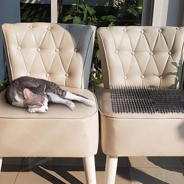 КОВРИК ОТ КОШЕК, ПРЕДОТВРАЩАЕТ КОШКАМ царапать его и наступать на него *12