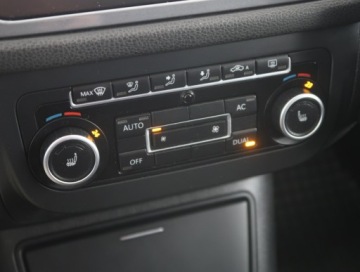 Volkswagen Tiguan I SUV Facelifting 2.0 TDI CR DPF BlueMotion 110KM 2012 VW Tiguan 2.0 TDI, Klima, Klimatronic, Parktronic, zdjęcie 11