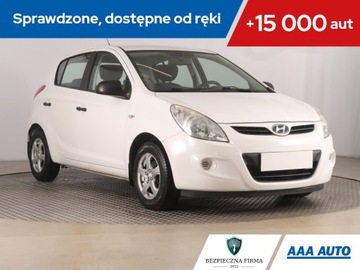 Hyundai i20 I Hatchback 5d 1.2 DOHC 78KM 2012 Hyundai i20 1.2, Klima,ALU