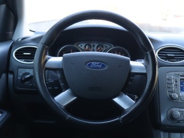 Ford Focus II Focus C-Max 1.6 TDCi 109KM 2009 Ford Focus 1.6 TDCi, HAK, Klima, Klimatronic, zdjęcie 14