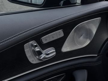 Mercedes AMG GT C190 Coupe 4d Facelifting 43 3.0 367KM 2024 Mercedes-Benz AMG GT 43 4matic 2024 3.0 Benzyna 367KM, zdjęcie 12