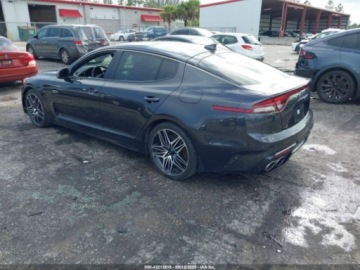 Kia Stinger 2022 Kia Stinger GT1 2022 3.3l 3.3 Benzyna 368KM, zdjęcie 3