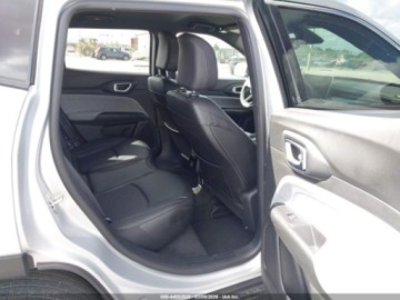 Jeep Compass II 2024 Jeep Compass Latitude 2024 2.0 Benzyna 200KM, zdjęcie 12