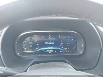 Chevrolet Suburban GMT900 2024 Chevrolet Suburban LT 2024 5.3l 5.3 Benzyna 355KM, zdjęcie 10