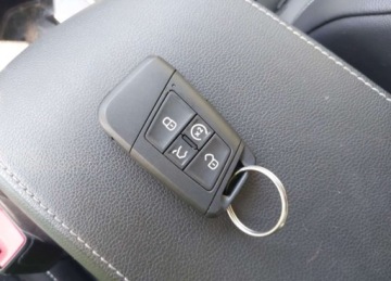 Volkswagen Tiguan III 2024 Volkswagen Tiguan 2024r., 2.0t Se R-line Black, 2L, od ubezpieczalni 2.0, zdjęcie 8