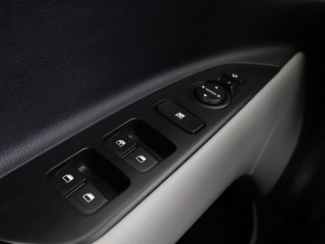 Kia Stonic I Crossover 1.0 T-GDI 120KM 2020 Kia Stonic automat mHEV navi kamera hak tempomat, zdjęcie 34