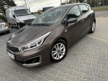 Kia Ceed II Hatchback 5d Facelifting 1.6 GDI 135KM 2017 Kia Cee'd Ceed 1.6b Lift 2017r LED Klimatyzacja, zdjęcie 8