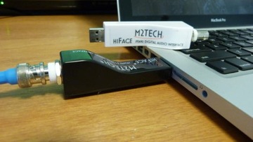 M2Tech HiFace Two — USB-интерфейс, коаксиальный разъем SPDIF, тюльпан