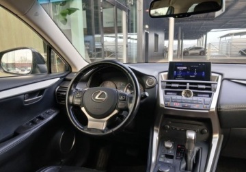 Lexus NX I SUV 200t 238KM 2017 Lexus NX NX 200t Comfort AWD FV23 Salon PL Bezwypadkowy Kamera, zdjęcie 4