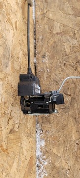 KOLENO TESLA T. MODEL S 14- LE/PR HORNÍ ZADNÍ FEBI BILSTEIN 182838