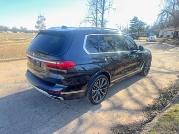 BMW X7 2022 BMW X7 xDrive40i 2022 3.0 Benzyna 335KM, zdjęcie 3