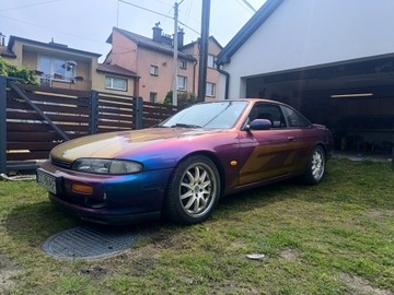Nissan 1995