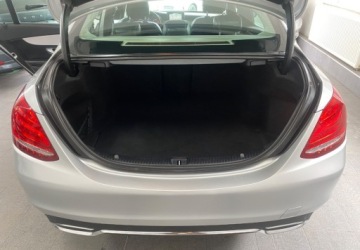 Mercedes Klasa C W205 Limuzyna 200 184KM 2018 Mercedes-Benz Klasa C Avantgarde Bezwypadkowy Serwisowany 2.0 Benzyna 184KM, zdjęcie 8