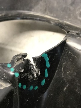 Кронштейн динамика багажника Tesla x 1050282-00-E