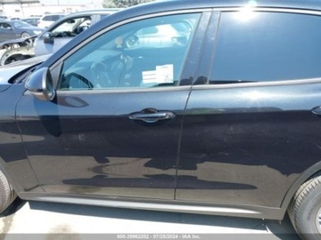 Alfa Romeo Stelvio 2023 Alfa Romeo Stelvio Sprint rwd, 2023r., 2.0L 2.0 Benzyna 280KM, zdjęcie 7