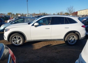Mercedes GLC C254/X254 Coupe 2.0 300 258KM 2025 Mercedes-Benz GLC 2025r., Glc 300 4matic Suv, 2L, od ubezpieczalni 2.0, zdjęcie 4