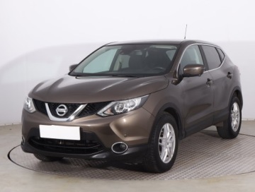 Nissan Qashqai II Crossover 1.2 DIG-T 115KM 2015 Nissan Qashqai 1.2 DIG-T, Salon Polska, Navi, zdjęcie 1