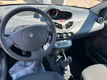 Renault Twingo II Hatchback 3d Facelifting 1.2 16V 75KM 2013 Renault Twingo 1.2 Benzyna Tempomat Klima, zdjęcie 16