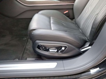 Audi A8 D5 Sedan Facelifting 3.0 50 TDI 286KM 2024 Audi A8 Webasto Night Vision Os skretna Masaz Dach szklany Asystenci 3.0, zdjęcie 14