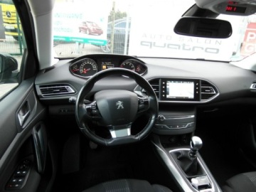 Peugeot 2017 Peugeot 308 Allure Kamera Panorama Dach 1.2 Benzyna 96KM, zdjęcie 39