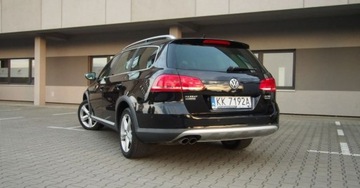 Volkswagen Passat B7 Variant 2.0 TDI CR DPF BlueMotion 140KM 2013 Volkswagen Passat Alltrack 4x4140KM AlltrackNAVIgacja 6 Biegow2xPDC 4Motion, zdjęcie 1