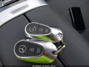 Mercedes 2022 Mercedes-Benz Klasa C 2022 Mercedes-Benz C-Class C 300 Sedan 2.0 Benzyna, zdjęcie 11