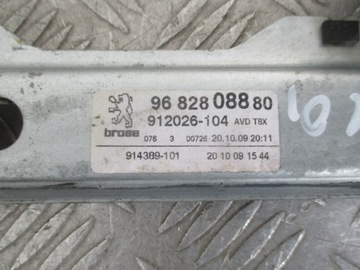 MECHANIZMUS OKNO PRAVÝ PŘEDNÍ 9682808880 PEUGEOT 5008 I 09-17 R.