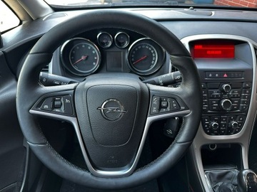 Opel Astra J Hatchback 5d 1.4 Turbo ECOTEC 140KM 2012 Opel Astra 1.4-140KM Nowy silnik świeżo, zdjęcie 20