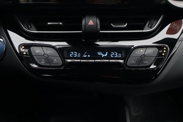 Toyota C-HR I Crossover Facelifting 1.8 Hybrid 122KM 2022 Toyota C-HR 1.8 Hybrid, Serwis ASO, Automat, zdjęcie 21