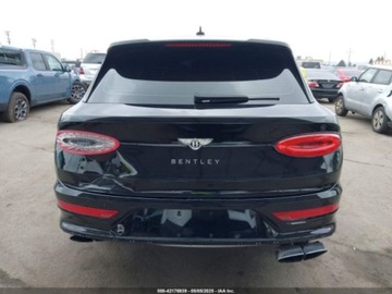 Bentley Bentayga 2022 Bentley Bentayga V8 2022 4.0l 4.0 Benzyna 542KM, zdjęcie 4