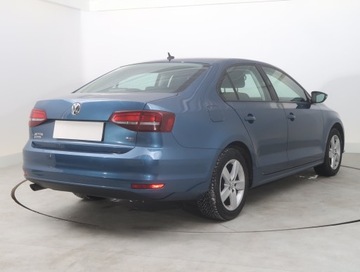 Volkswagen Jetta VI Sedan Facelifting 1.2 TSI 105KM 2017 VW Jetta 1.2 TSI, Salon Polska, 1. Właściciel, zdjęcie 4