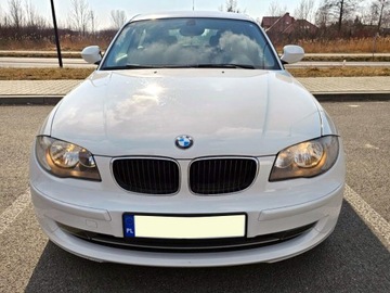 BMW Seria 1 E81/E87 2009 BMW Seria 1 E87 - 2.0 - 116d - 116KM - CLIMATRONIC - MAŁY PRZEBIEG -IDEALNA, zdjęcie 2