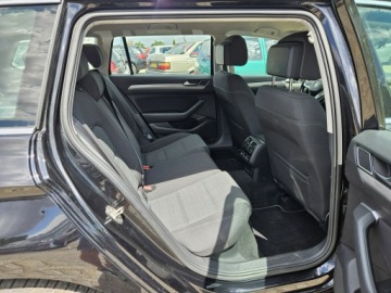 Volkswagen Passat B8 2020 Volkswagen Passat 1,6 Diesel 120KM nawigacja DSG, zdjęcie 6