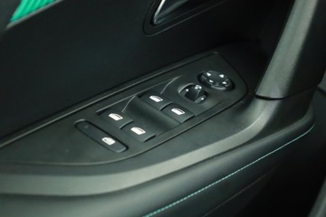 Peugeot 2008 II SUV 1.2 PureTech 130KM 2023 Peugeot 2008 1.2 PureTech, Salon Polska, zdjęcie 15