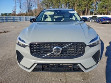Volvo XC60 II 2024 Volvo XC 60 2024r., Plus, 2L, od ubezpieczalni 2.0 Benzyna 250KM, zdjęcie 1