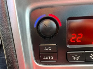 Peugeot 307 II Kombi 2.0 HDi 16V FAP 136KM 2006 Peugeot 307 307 SW Klimatyzacja Parktronic Panorama Dach El.Szyby El.Luste, zdjęcie 10