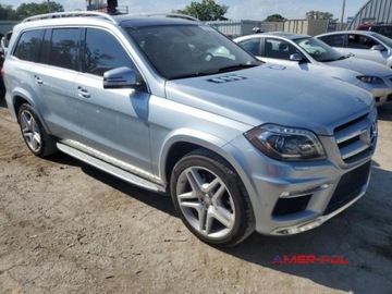 Mercedes Klasa GL X166 2015 Mercedes-Benz GL 2015 r. ,4,6L GL 550 4MATIC 4.6 Benzyna 429KM, zdjęcie 2