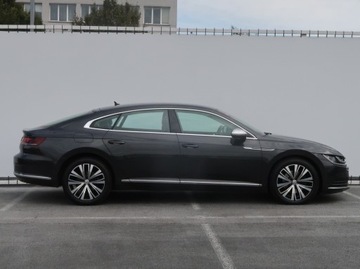 Volkswagen Arteon Fastback 2.0 TDI 150KM 2018 VW Arteon 2.0 TDI, Salon Polska, Serwis ASO, zdjęcie 5