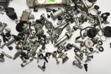 КОМПЛЕКТ ВИНТОВ KAWASAKI VERSYS 650 15-21