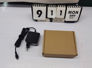 ŁADOWARKA ZASILACZ DO KONSOLI NINTENDO SWITCH 45W 5-15V/3A 20V/2.25A