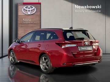 Toyota Auris II Touring Sports Facelifting 1.8 Hybrid 136KM 2017 Toyota Auris Hybrid 135 Selection II (2012-) Hybri, zdjęcie 1