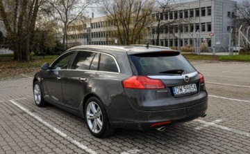 Opel Insignia I Sports Tourer 1.6 Turbo ECOTEC 180KM 2011 Opel Insignia 1,6T (180KM) LPG Salon PL 1.6 BenzynaLPG 180KM, zdjęcie 2