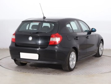 BMW Seria 1 E81/E87 Hatchback 5d E87 1.6 116i 115KM 2006 BMW 1 116i, Klima, Tempomat, Parktronic,ALU, zdjęcie 4